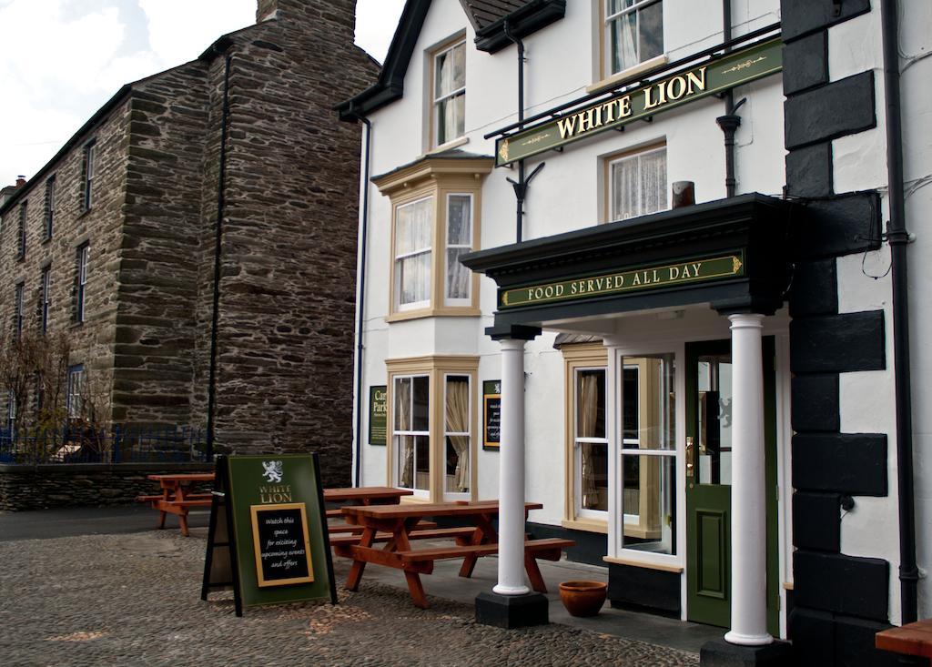 The White Lion Hotel Machynlleth Exterior photo